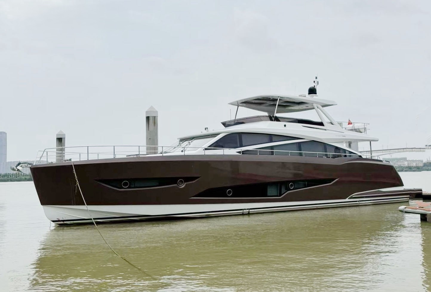 Maxthon 80 Luxury Yacht for sale