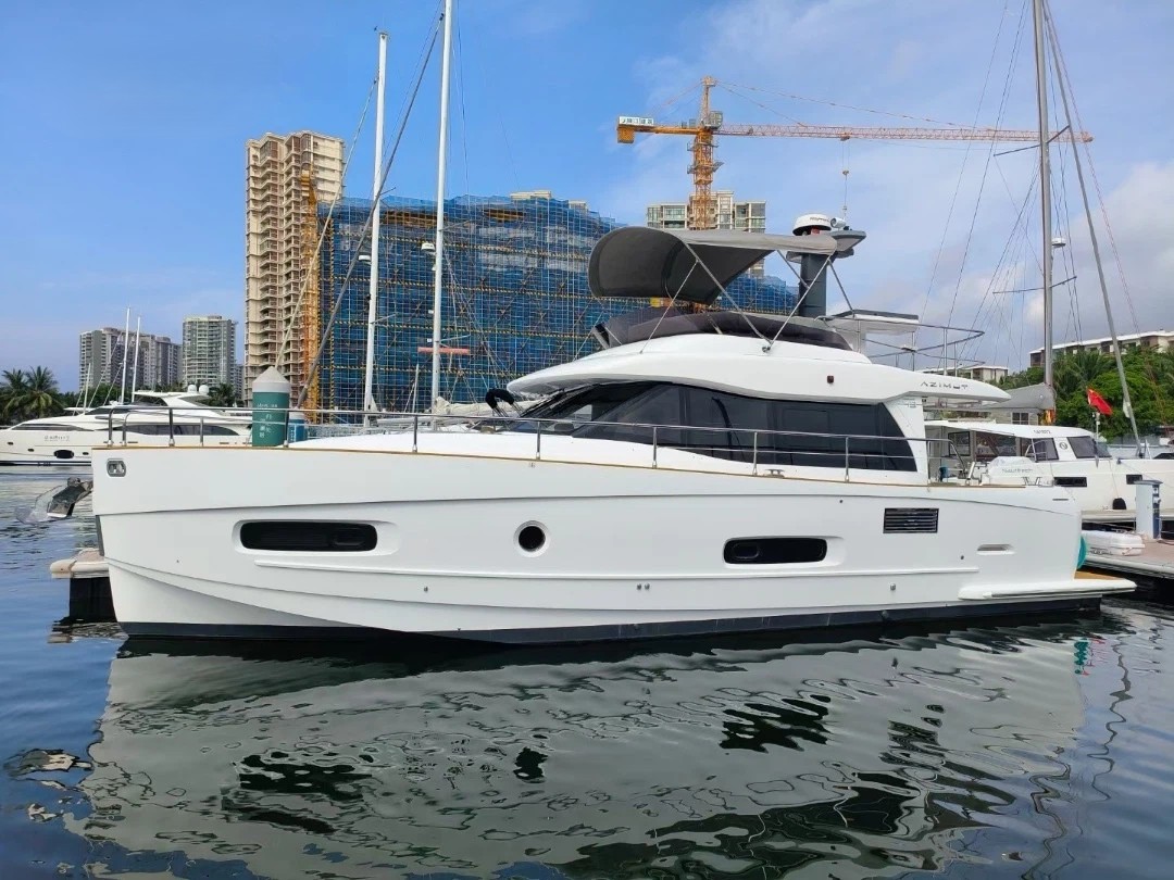 Azimut 43 Magellano for sale