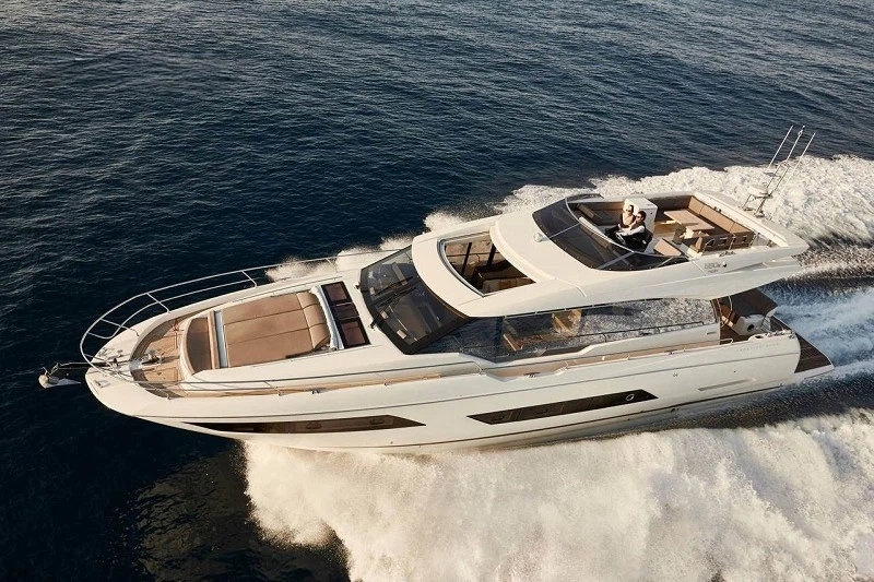 Prestige 680 Flybridge for sale