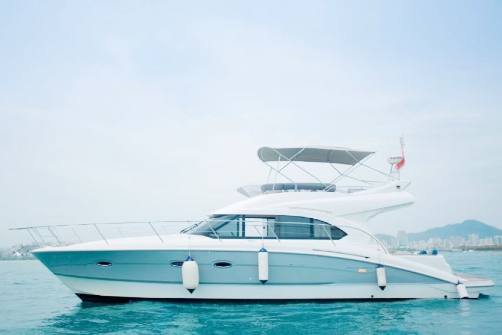 Beneteau 42 Flybridge for sale