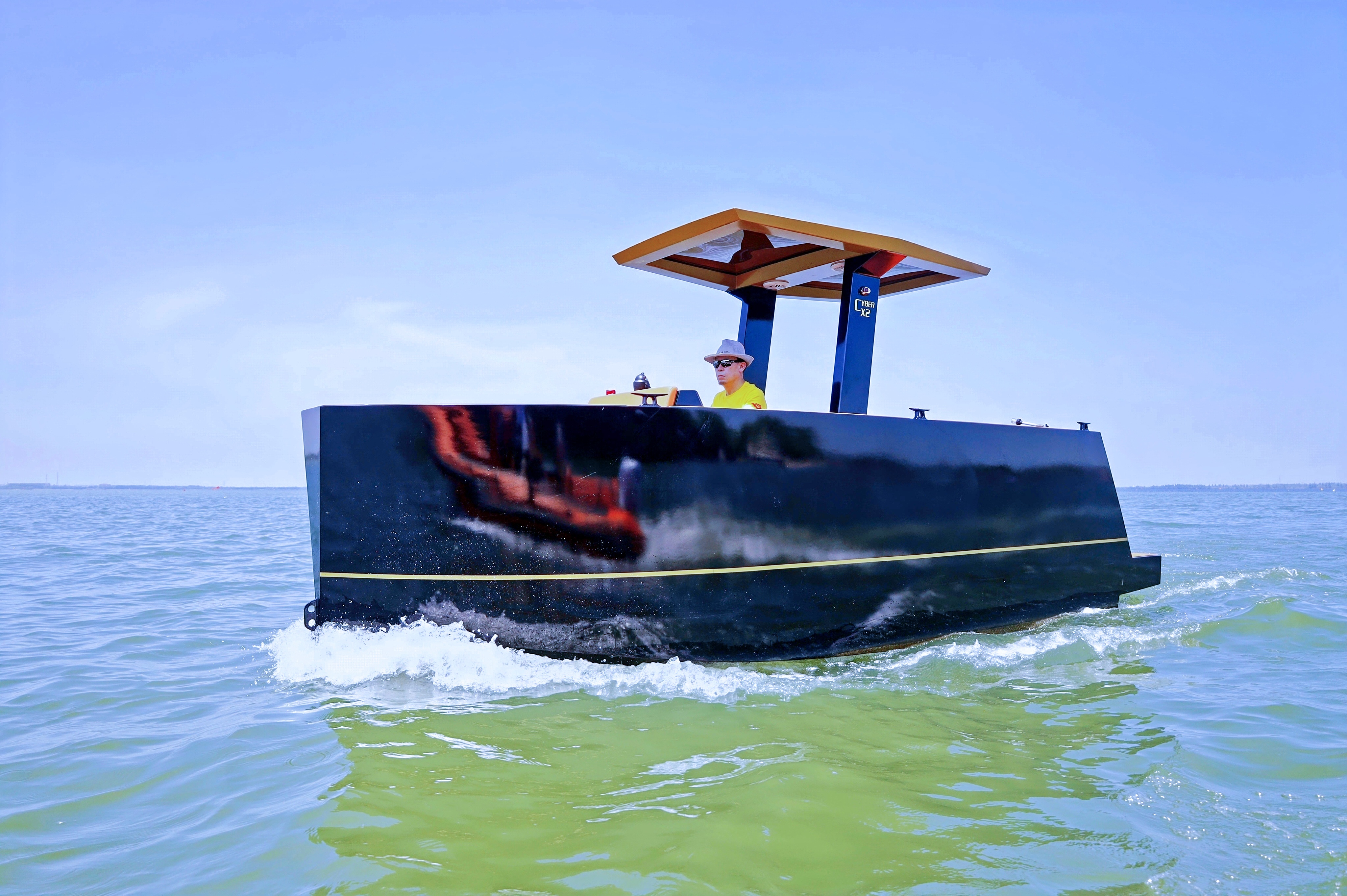 Cyberyacht X2 Max (Smart Driving) for sale